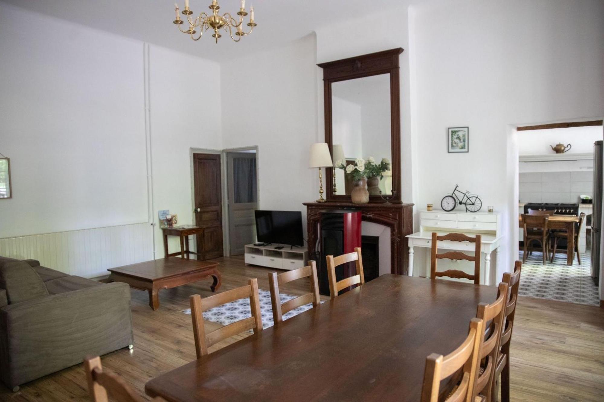 Notre Dame Des Anges Apartment Lurs Екстериор снимка