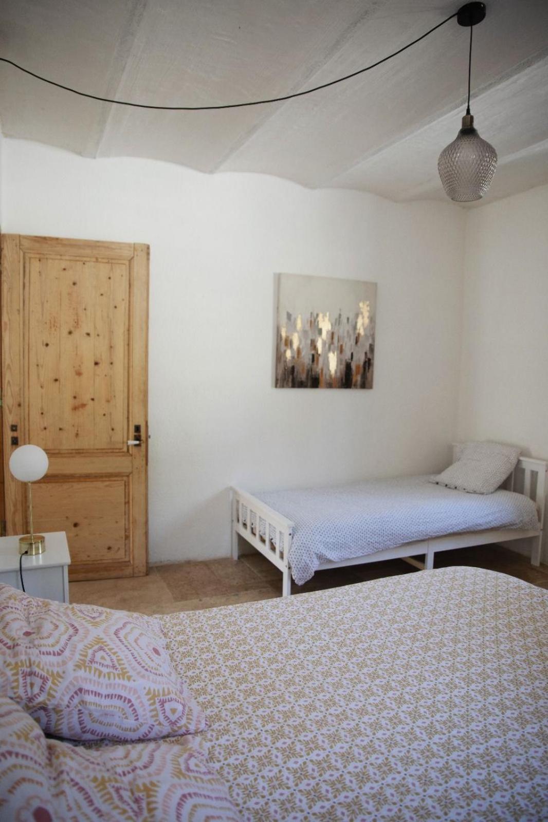 Notre Dame Des Anges Apartment Lurs Екстериор снимка
